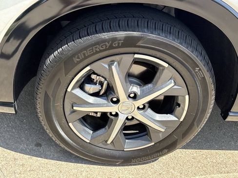 Used 2025 Honda HR-V EX-L image 12