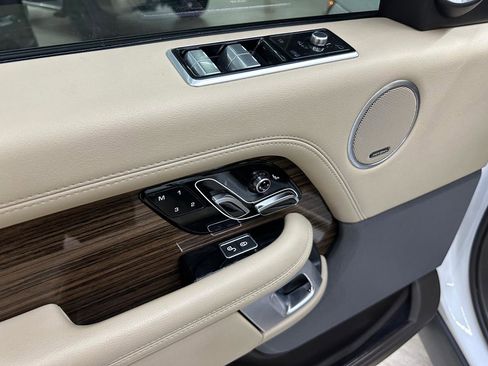 Used 2019 Land Rover Range Rover AWD/4WD image 19