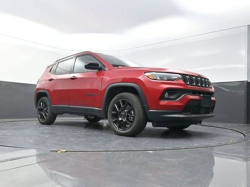 New 2026 Jeep Compass Latitude image 19