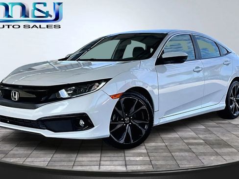 Used 2019 Honda Civic Sport image 1