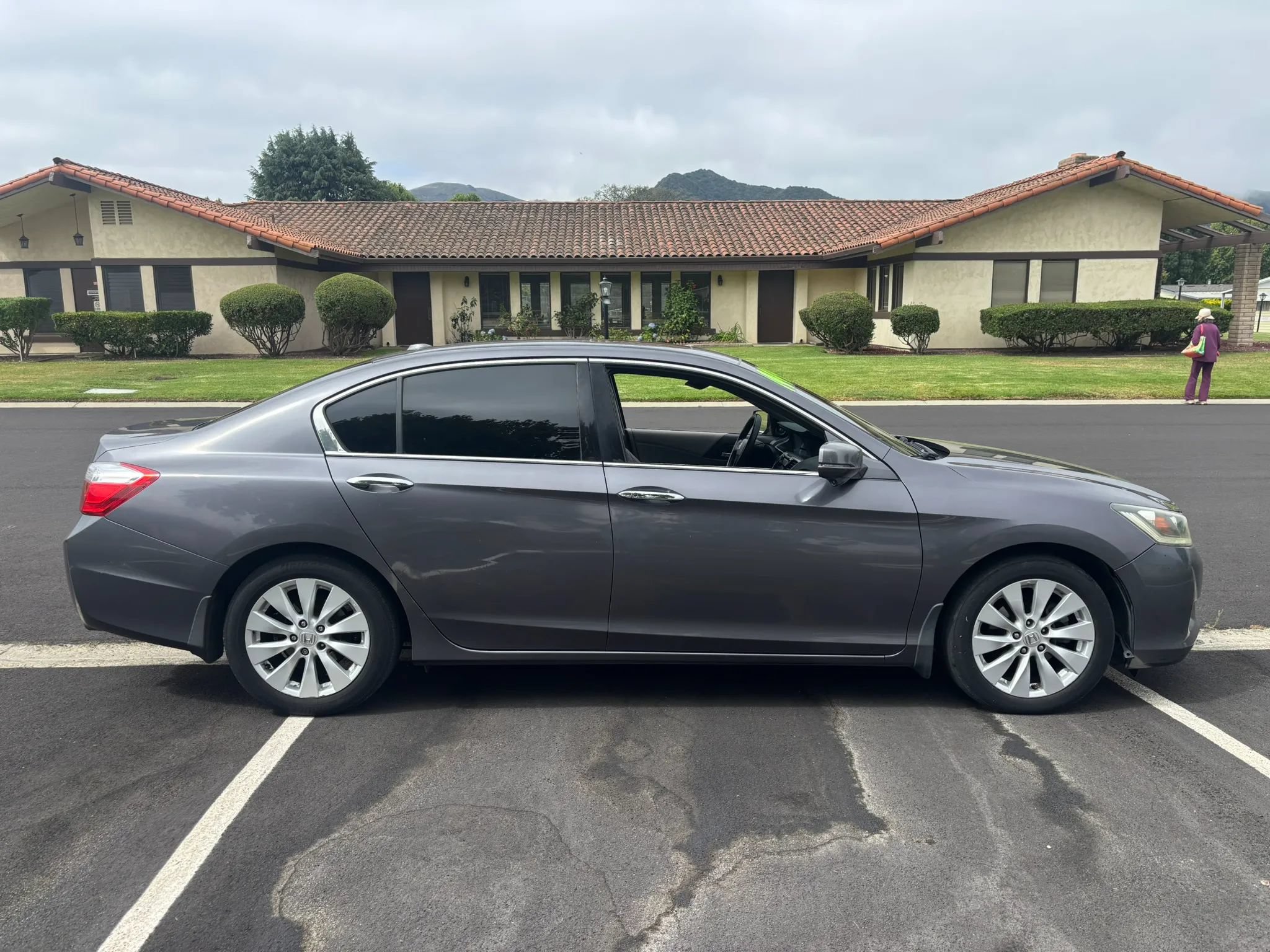 Used 2015 Honda Accord EX-L image 3