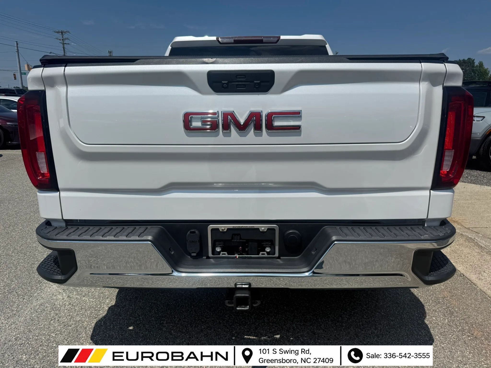 Used 2021 GMC Sierra 1500 SLT RWD image 4