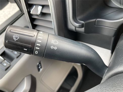 Used 2019 Ford F150 XLT w/ Equipment Group 302A Luxury image 21