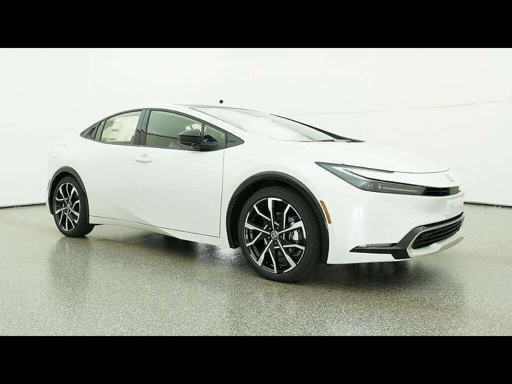 New 2026 Toyota Prius Plug-In Hybrid FWD image 40