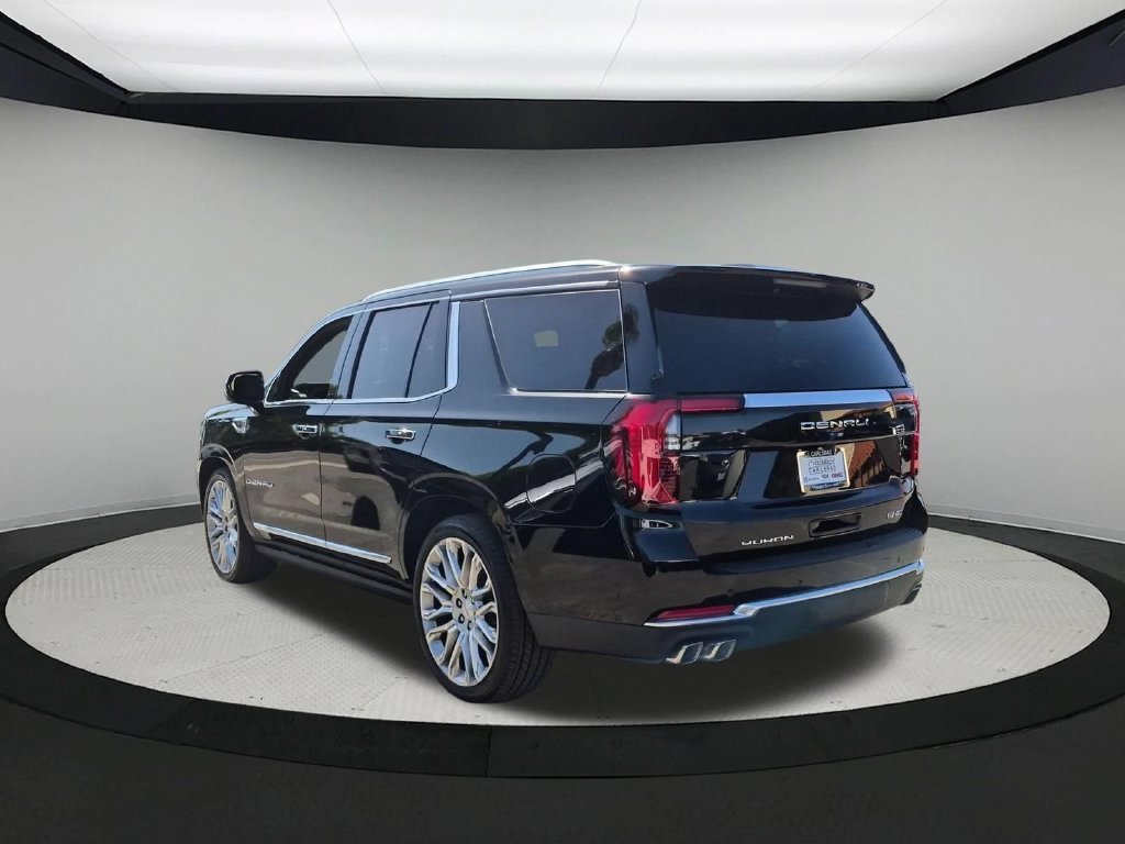 New 2027 GMC Yukon Denali w/ Sun & Power Step Package AWD/4WD image 3