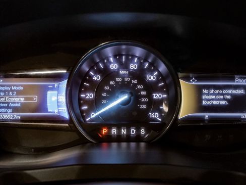 Used 2016 Ford Explorer Limited FWD image 18