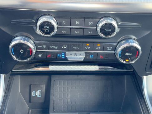 Used 2022 Ford F150 Raptor w/ Equipment Group 801A High image 25