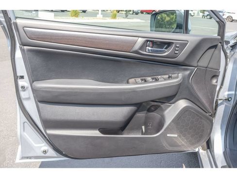 Used 2016 Subaru Legacy 3.6R Limited AWD/4WD image 16