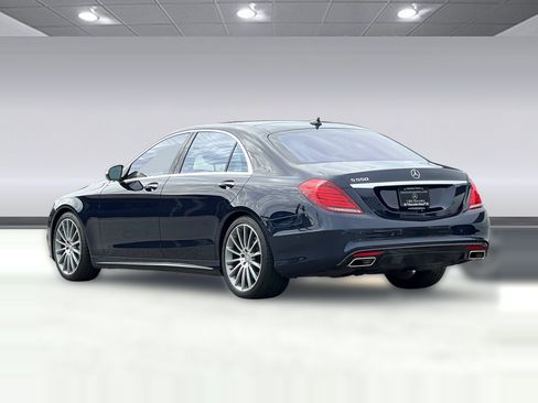 Used 2015 Mercedes-Benz S 550 Sedan image 3