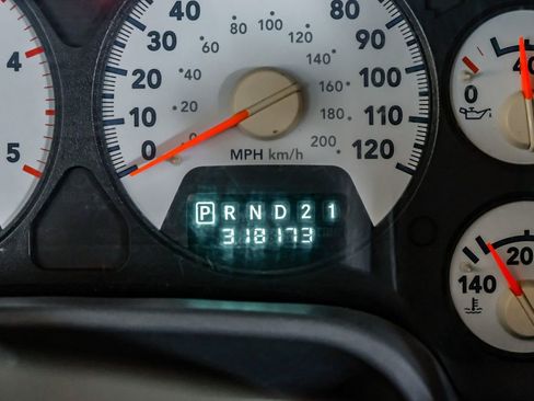 Used 2006 Dodge Ram 2500 Truck SLT image 19