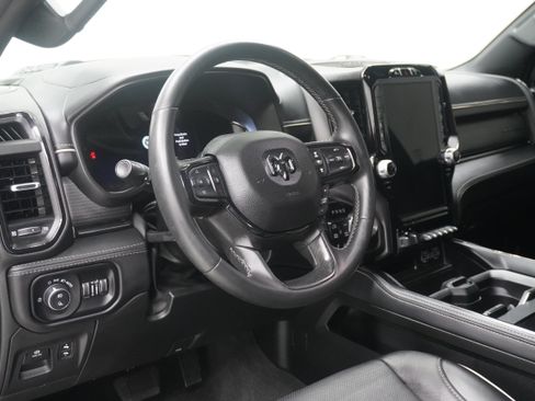 Used 2023 RAM 1500 Limited AWD/4WD image 13