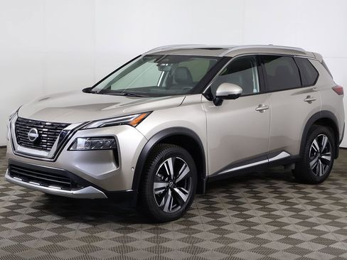 Used 2023 Nissan Rogue Platinum w/ Platinum Premium Package AWD/4WD image 10