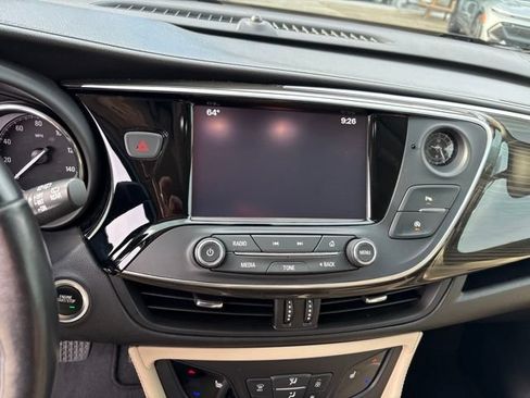 Used 2020 Buick Envision Essence AWD/4WD image 13