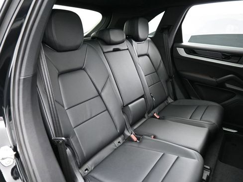New 2026 Porsche Cayenne AWD/4WD image 26