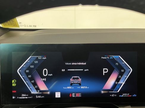 Used 2025 BMW X3 xDrive30i w/ Premium Package image 14