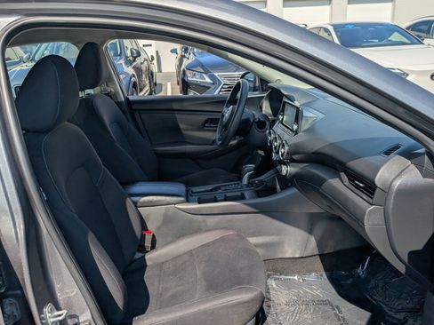 Used 2024 Nissan Sentra S FWD image 7