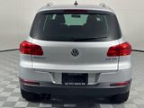 Used 2013 Volkswagen Tiguan SE image 6