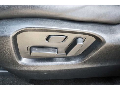 Used 2023 MAZDA CX-9 Touring image 28