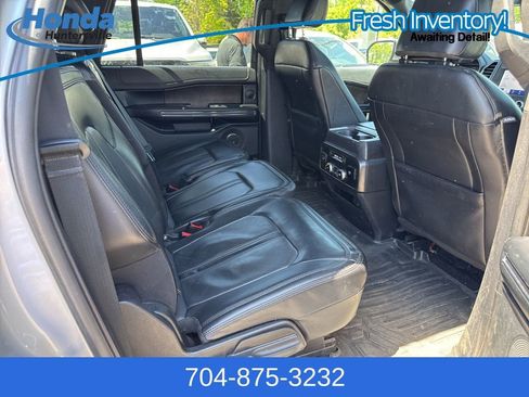 Used 2021 Ford Expedition Max Limited image 12