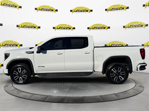 Used 2024 GMC Sierra 1500 AT4 w/ Technology Package image 2
