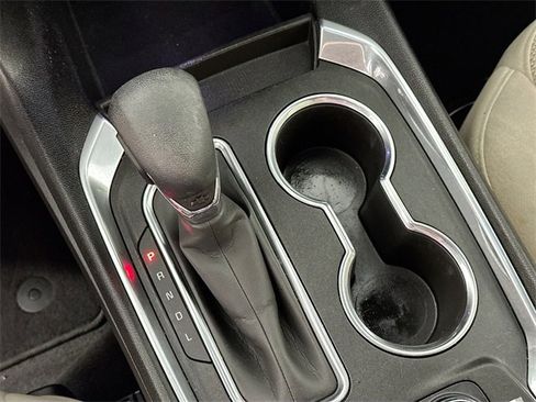 Used 2022 Chevrolet Traverse LS w/ Midnight/Sport Edition image 13