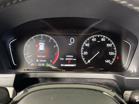 Used 2025 Honda Pilot EX-L image 27