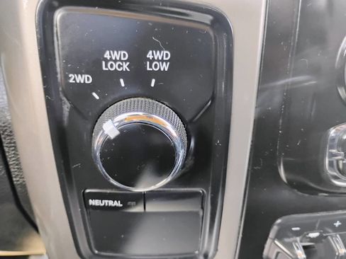 Used 2013 RAM 3500 Big Horn image 20