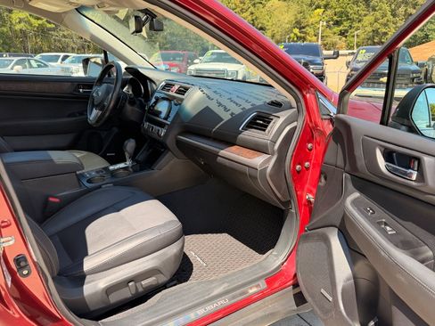 Used 2017 Subaru Outback 2.5i Limited AWD/4WD image 20