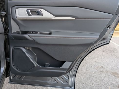 New 2026 Ford Explorer Active image 30