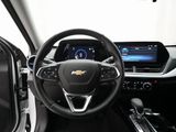 Used 2024 Chevrolet Trax LT w/ Driver Confidence Package image 4
