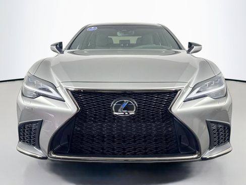 Used 2022 Lexus LS 500 F Sport image 3