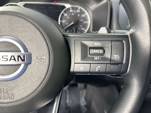 Certified 2021 Nissan Rogue S image 12