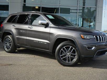 Used 2018 Jeep Grand Cherokee Limited w/ Luxury Group II