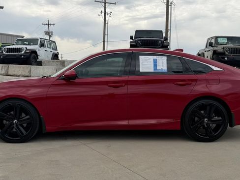 Used 2020 Honda Accord Sport image 4