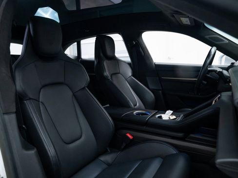 Used 2022 Porsche Taycan Turbo S w/ Technology Package image 24