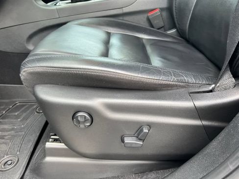 Used 2020 Jeep Grand Cherokee Limited AWD/4WD image 13
