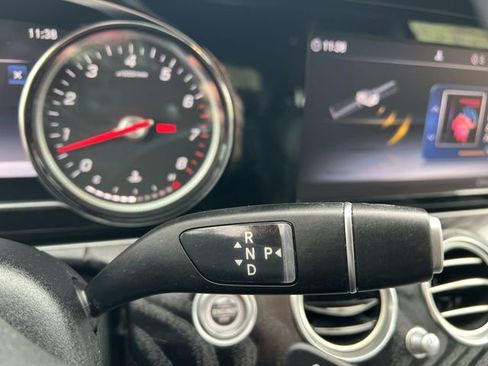 Used 2019 Mercedes-Benz E 300 4MATIC image 30