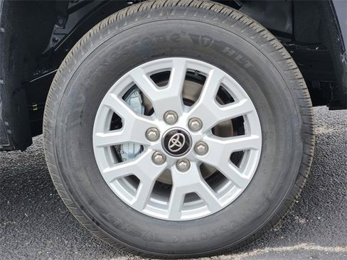 New 2026 Toyota Tacoma SR5 image 7