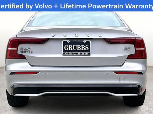 Used 2024 Volvo S60 B5 Core image 6