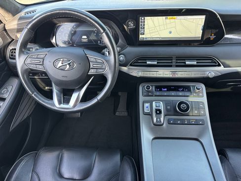 Used 2020 Hyundai Palisade Limited image 3