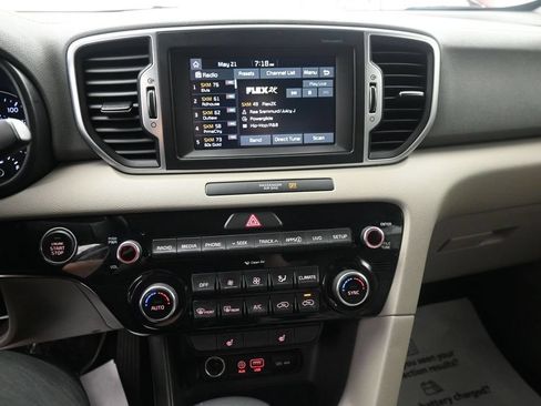 Used 2018 Kia Sportage EX AWD/4WD image 19