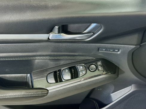 Used 2020 Nissan Altima 2.5 Platinum image 24