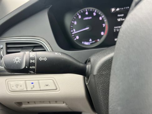 Used 2016 Hyundai Sonata Limited w/ Option Group 04 FWD image 23