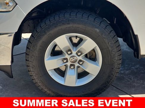 Used 2022 RAM 1500 Classic SLT w/ Electronics Group AWD/4WD image 34