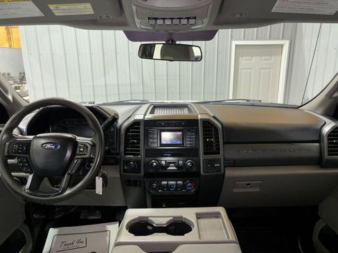 Used 2019 Ford F350 XL w/ Power Equipment Group image 17