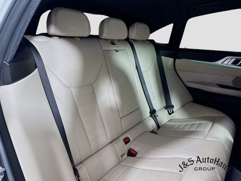 Used 2024 BMW i4 eDrive35 w/ Premium Package image 34