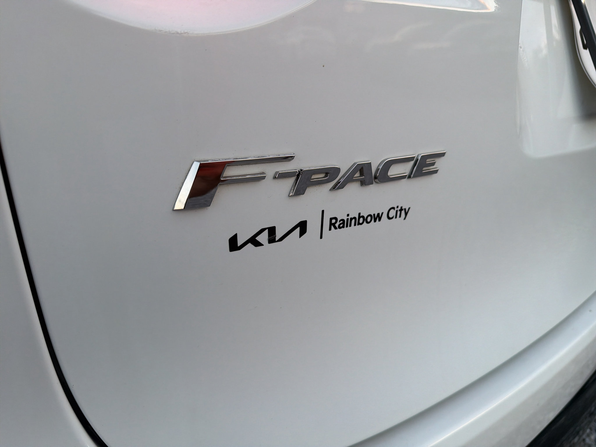 Used 2017 Jaguar F-PACE S AWD/4WD image 8