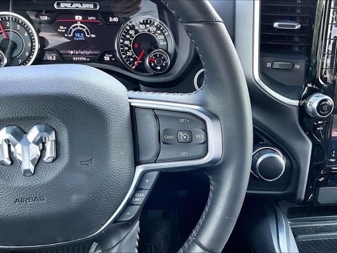 Used 2024 RAM 1500 Big Horn AWD/4WD image 11