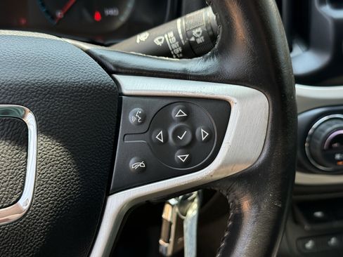 Used 2020 GMC Canyon SLT RWD image 17