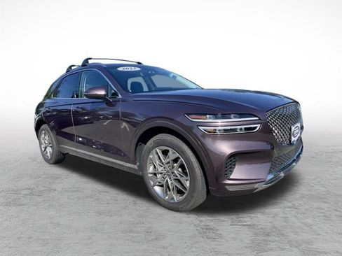 Used 2023 Genesis GV70 2.5T w/ Select Package AWD/4WD image 3